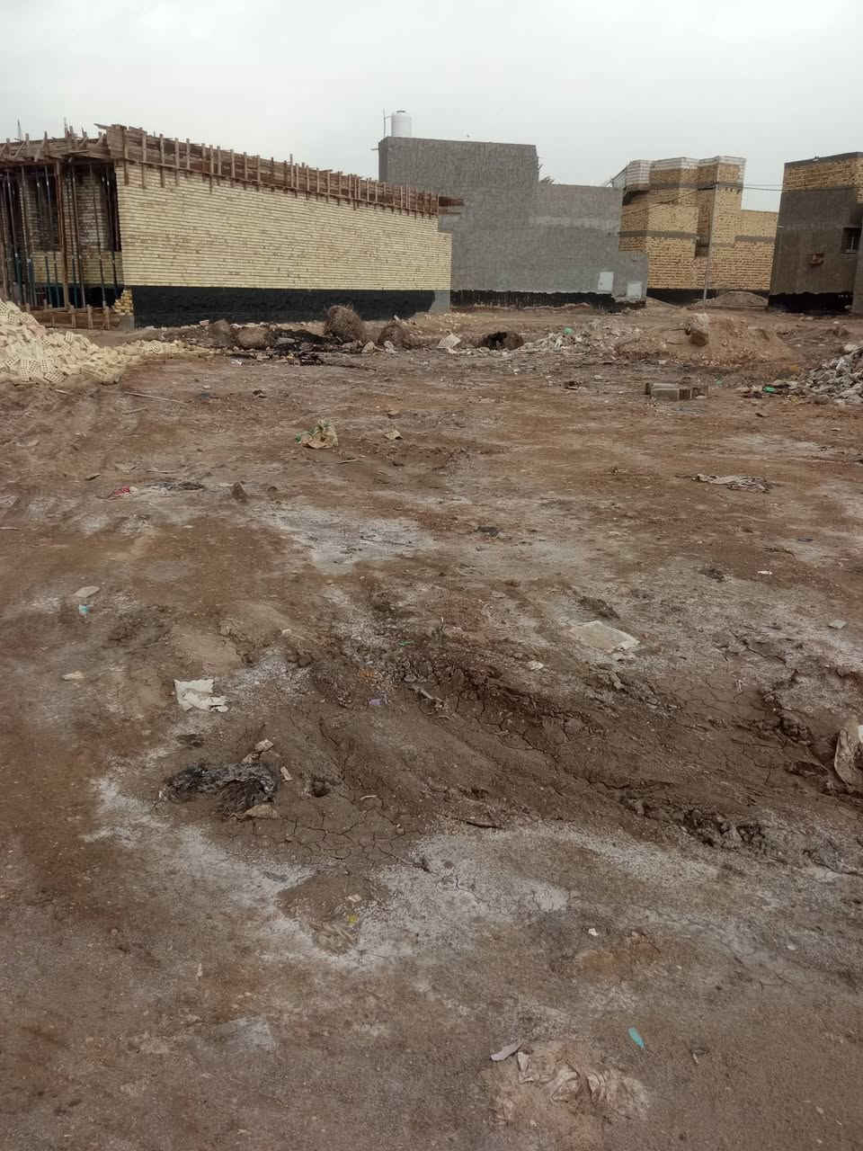 السلام عليكم قطعه للبيع موقع محيزم شارع 80 شارع العلويه شريفه ع الرابط بين شارع 80 وشارع 100 مقابل المدارس فرع ابو الدجاج مساحه 200 متر واجه 9 نزال 22 طابو زراعي سند 25 خدمات كامله منطقه متكاملت البناء شارع 10 متر سعره مناسب 

الاستفسار.   ***********
