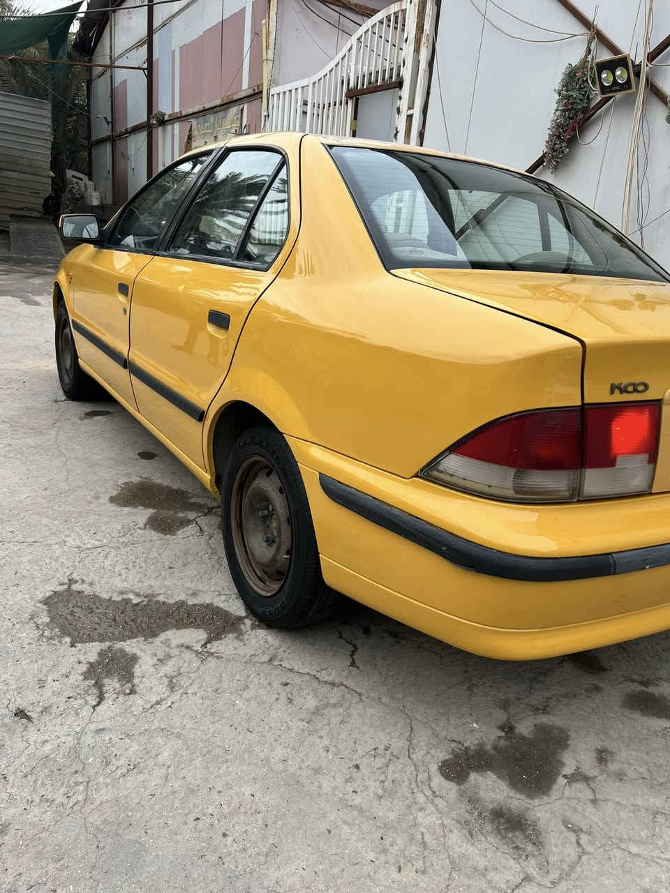 السلام عليكم سمند 2011 رقم كربلاء على وضع الشركه مكفولة من الضربه والتبديل والفتح والخياس بيه صبغ شي بسيط اثر جراد قطرة معجون مابيه حته فابلون الشركة بيه كير ومكينه جدد حدادية وتخم تاير جدد جاهزة من كلشي السعر 45 وبيه مجال بسيط مكاني بابل شرط التحويل عقد مروري للاتصال 
***********
