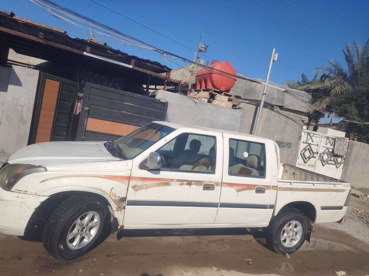 السلام عليكم للبيع بيكم كنو موديل 2008 رقم بغداد سياره نظيفه
***********
ر
