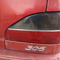 بك لايت نضيف كلش للبيع بيجو فرنسي 306 للتواصل 07717216785