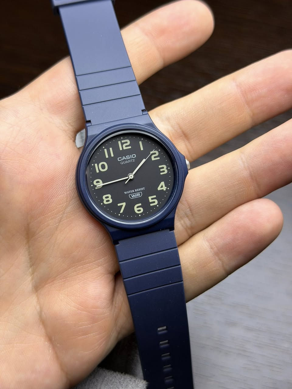 CASIO
اصلي وكالة كاملة المرفقات 

رقم الموديل MQ-24

قطر 37 

سير ربر اصلي 

الغطاء الخلفي والماكنة ستانلس ستيل 

مقاومة للماء

30 الف على اول تم


**إذا كنت صاحب هذا الإعلان وتريد حذفه لأي سبب، رجاءا أرسل رسالة إلى الدعم الفني**