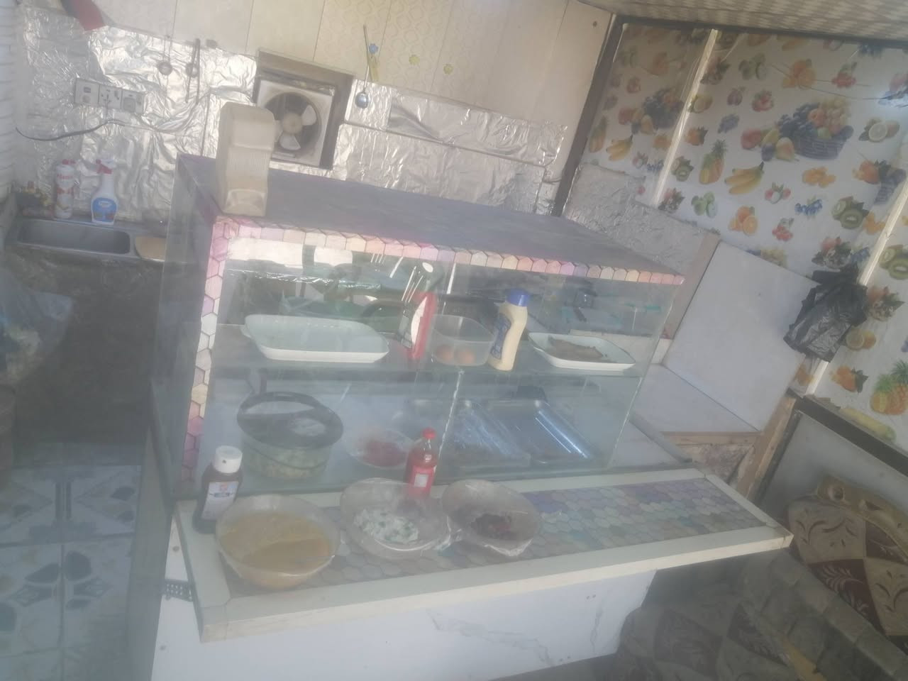 عارضه مال كافتريه وجام خانه العارضه علفحص سعره 125وبيه مجال والجام خانه شويه يرادله ترتيب وغسله سعره ٧٥ مكاني بابل خصرويه ***********
