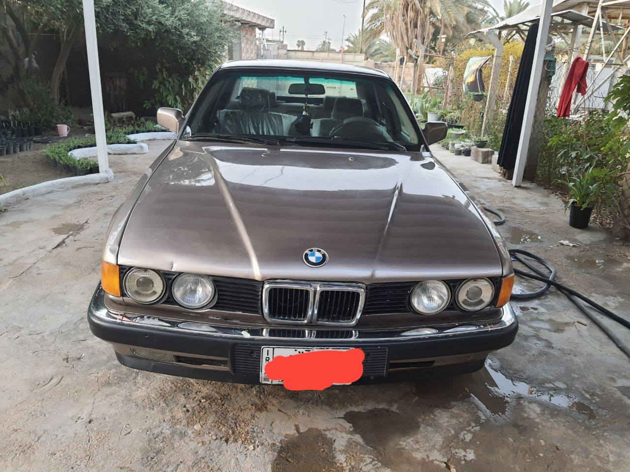 السلام عليكم  BMWللبيع موديل ١٩٩١ مكينة كير  مفتوح  مكوفولة مصبوغة للجمالية مكفولة من الضربة والحادث تحويل مباشر ثاني يوم  55وبيهة مجال مكان بابل مسيب *********** بي واتساب
