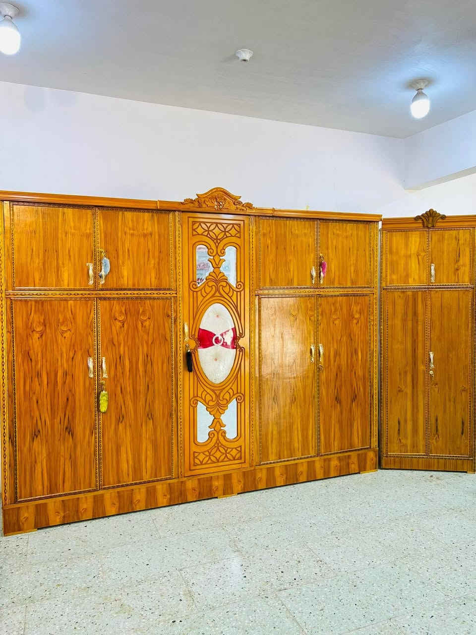 غرفه ام الخمسه ملحق ⚜️
مستخدمه شي قليل نضافه99‎%
 سعر700
بغداد مدينه الصدر اكو توصيل🚚


**إذا كنت صاحب هذا الإعلان وتريد حذفه لأي سبب، رجاءا أرسل رسالة إلى الدعم الفني**
