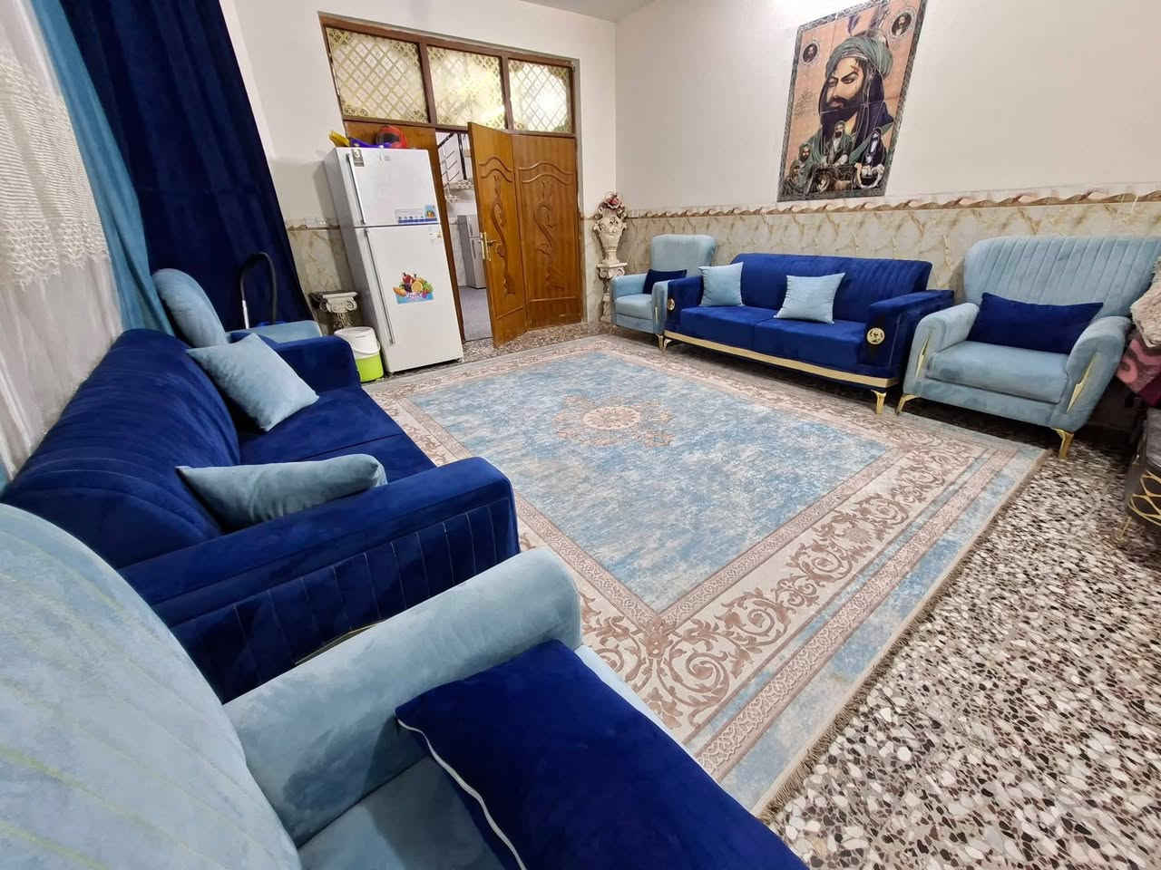 ⭕ للبيع...للبيع...
دار  زراعي ملك  مساحه ١٠٠ متر  مربع   ١٠ * ١٠🏠 

::: 
::::🏠🏠يتكون /   طابقين استقبال وهول ومطبخ   
و غرف نوم ١ طابق الارضي وغرفتين طابق ثاني ومجمع صحيات   

بناء ::حديث 

🏠🏠
الموقع :::   شارع ٨٠ كربله خلف البانزين خانه أضواء الحله شارع المحوله  قريب ع شارع العام 

 
سعر :::135 مليون وبيه مجال مع الاثاث

((((🏢🏢 #موقع_مميز_جدا🏢🏢  🧿🧿🧿)))) 

 للاستفســــــار مراسلــة الرقم ***********
