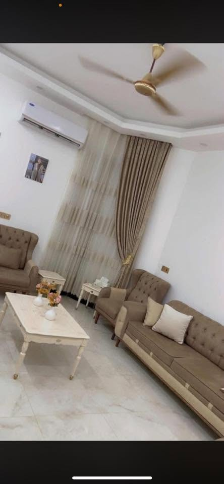 البيت للبيع يرهم مقدمة والباقي اقساط
طابو زراعي العلم شارع الزيتون  

البيت عل شارع ركن 

المساحة ٦٠٠ م البناء ٣٣٦ م 

٣ غرف نوم 

مطبخ 

وهول 

ديوانيه ٥/٨

سقوف سحب كل البيت 

صحيات داخليه وخارجيه 

 البيت كامل وجاهز  

مطبخ حديث تركي ٧ امتار 

منظومة كامرات

***********
