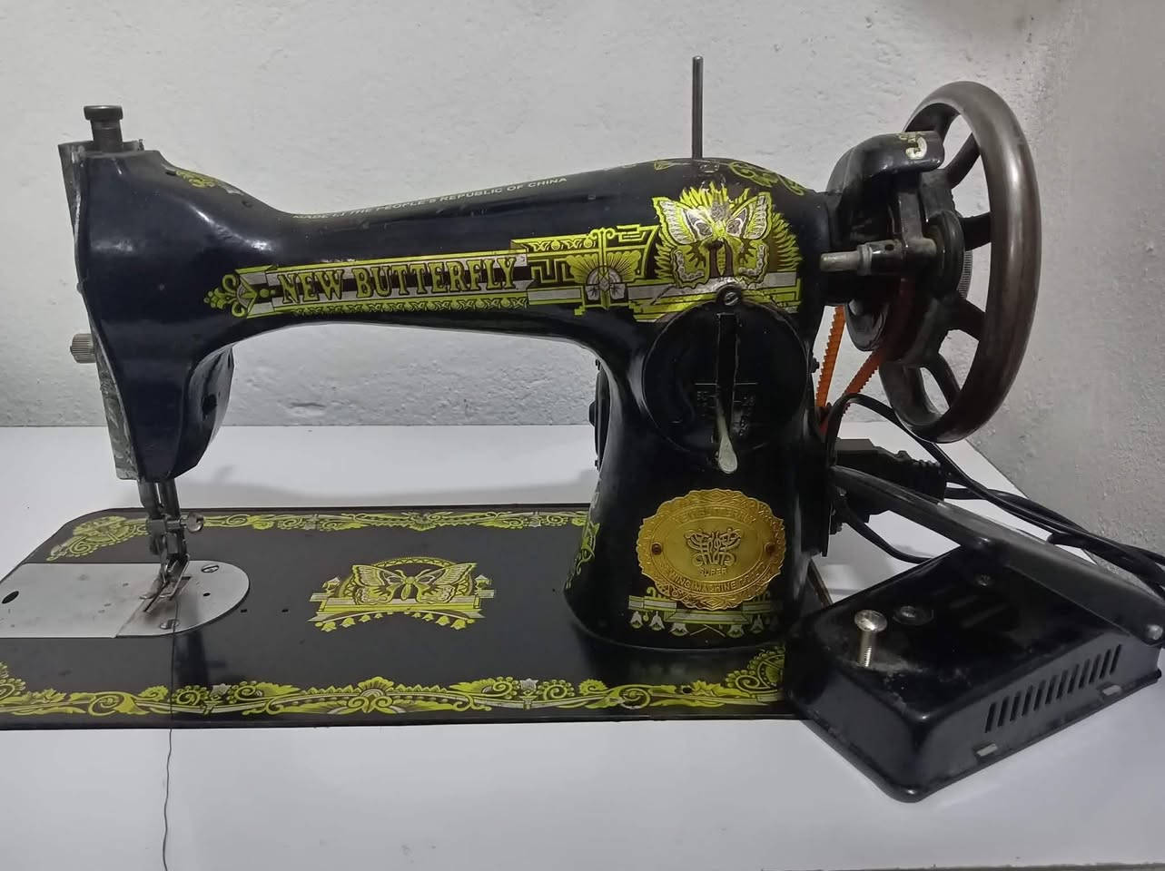 سلام عليكم

مكينه خياطه ام الفراشه نضيفه كامله المواصفات خياطه ناعم وسريعه

شرط عل فحص
السعر ب ١٠٠ وبيه مجال

المكان ديوانية مركز


**إذا كنت صاحب هذا الإعلان وتريد حذفه لأي سبب، رجاءا أرسل رسالة إلى الدعم الفني**