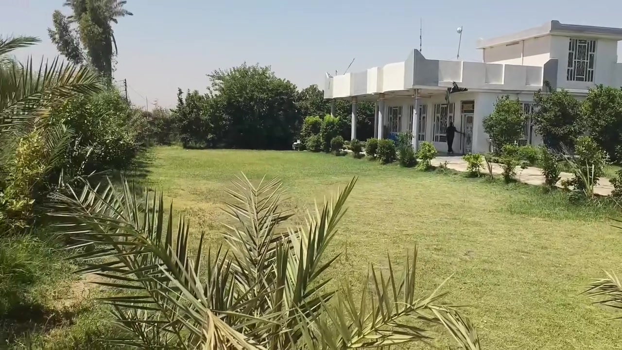 سلام عليكم يوجد دونم ونص معه دار للبيع في دير الأعلى 
الاستفسار مراجعه شركه الولوه القارات السبعة 
 ***********
***********
