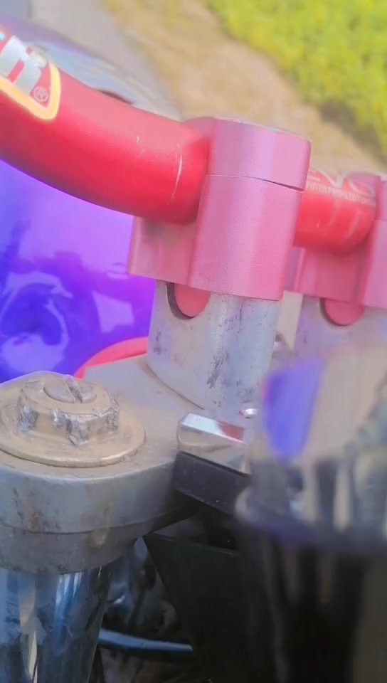 #سلام عليكم  سيبي فور  400 16 ولف  جيل اول البيع  موديل 2000 نضافه كدام عينك لمكان قضاء الكرمه ول سعر  خاصص


**إذا كنت صاحب هذا الإعلان وتريد حذفه لأي سبب، رجاءا أرسل رسالة إلى الدعم الفني**