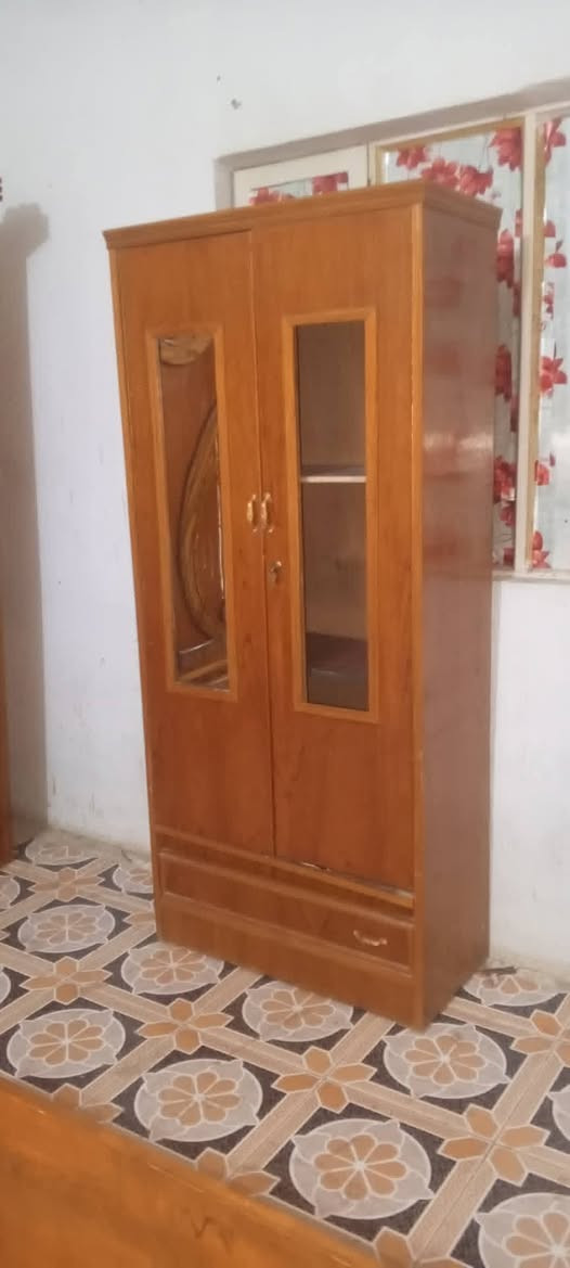 غرفه 6 ابواب صاج عراقي  نظيف كلش.. السعر ب 550 شراي يتصل ***********...
