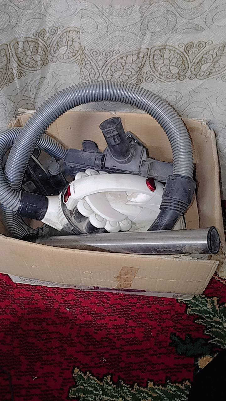 السعر 50وبيهن مجال الشراي مكنسات


**إذا كنت صاحب هذا الإعلان وتريد حذفه لأي سبب، رجاءا أرسل رسالة إلى الدعم الفني**