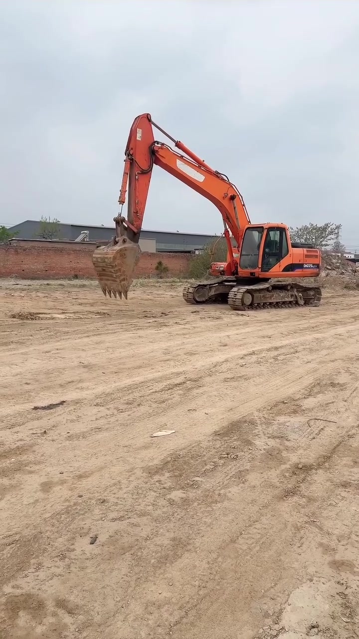 Doosan dh225-7


**إذا كنت صاحب هذا الإعلان وتريد حذفه لأي سبب، رجاءا أرسل رسالة إلى الدعم الفني**