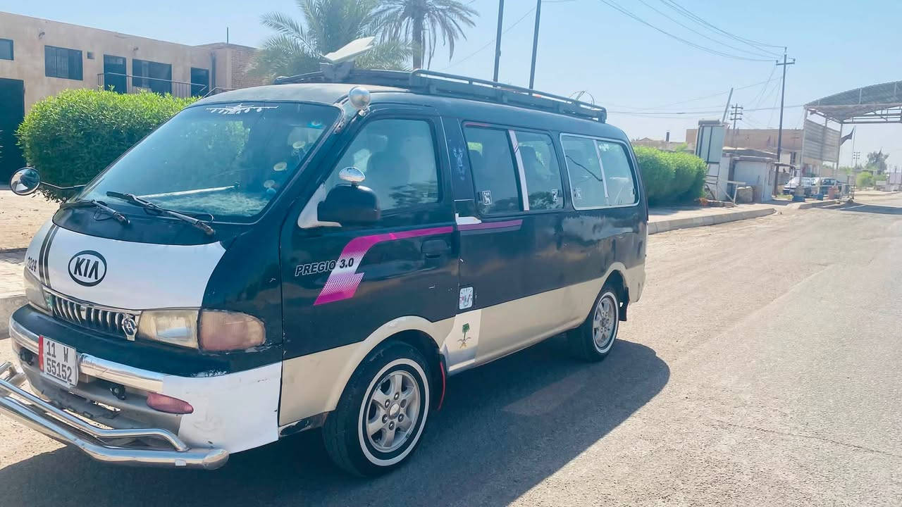 سلام وعليكم بريجو سياحي لبيع موديل97بسمي مصفره مرور وهيه تاخذ صافي تحويل ثاني يوم رقم بغداد نكليزي تخم تاير باتري جديد كامله بيه تنقيص  بيه خيط بخار سنويه ل27سياره شوفت العين  مكان السياره ديالى خان بني سعد هذه رقم  ***********سعر ٤٠وبيه مجال
