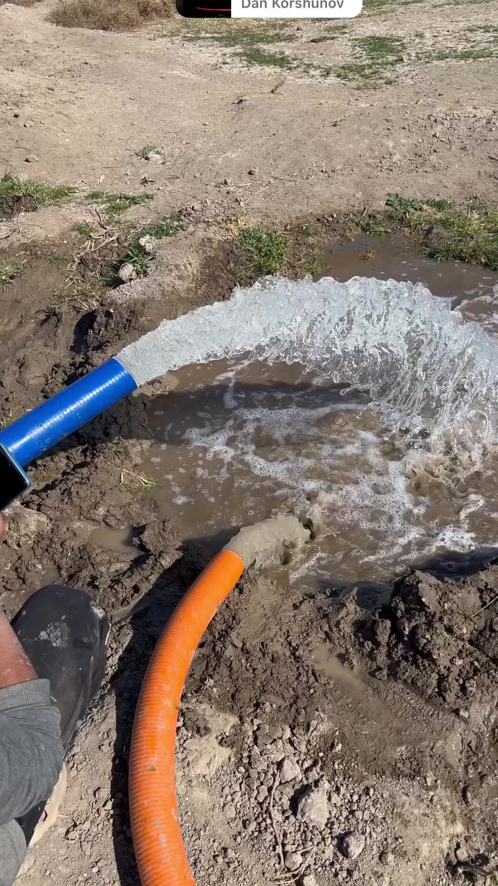 حفر الآبار وتعبيرات الشوارع ***********
