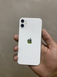 آيفون ١١ • ١٢٨ جيجا • خلل بكامره