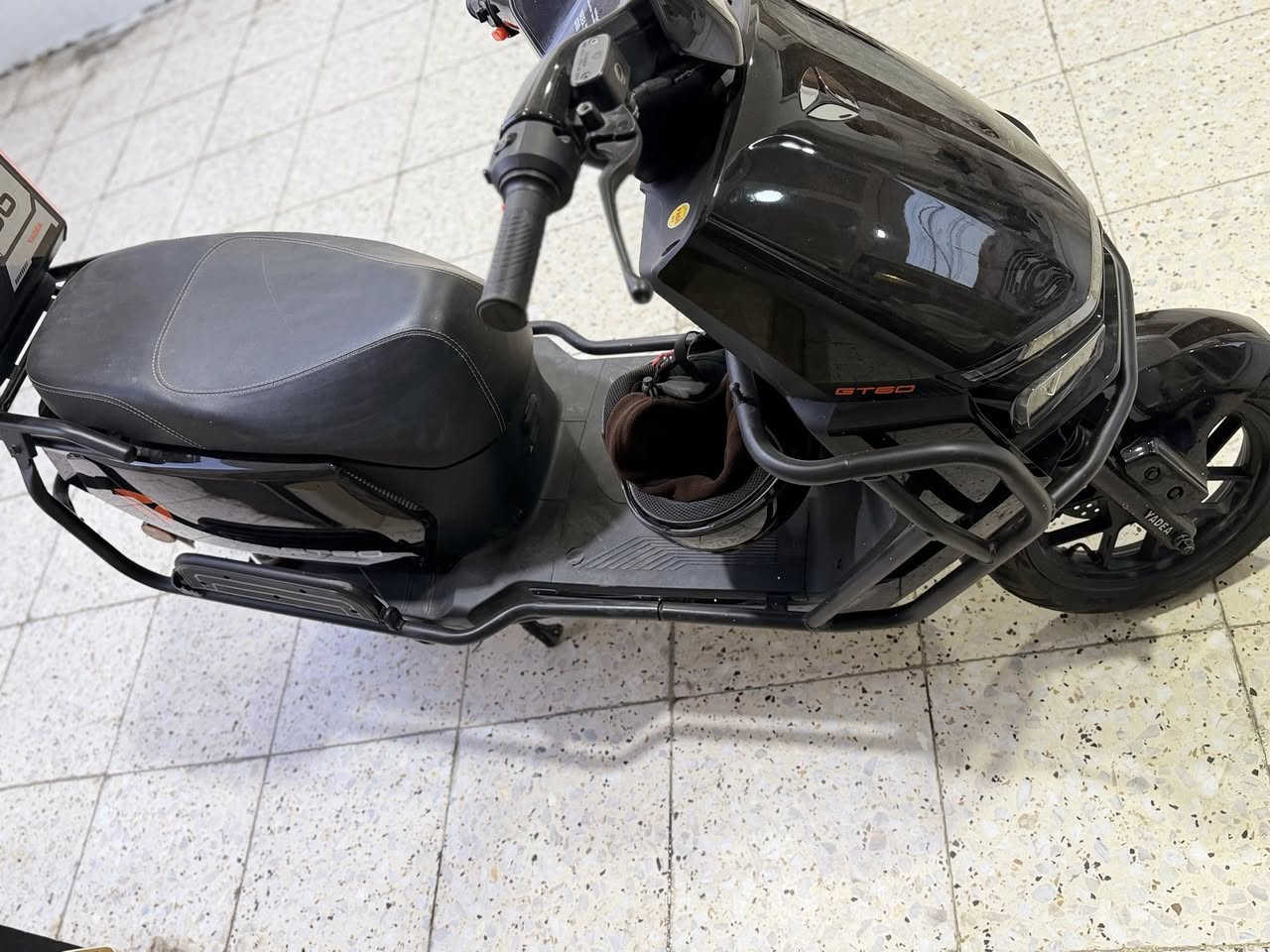 ⚡ تريد قوة ومسافة بشحنة وحدة؟

GT60 من Yadea
بطارية قوية 🔋
أداء يخليك قدّام الكل 💪

جودة أمان وضمان 🥇

شركة YADEA الأولى عالمياً لتسع سنوات على التوالي

المكان بغداد السيدية
الرقم ***********
