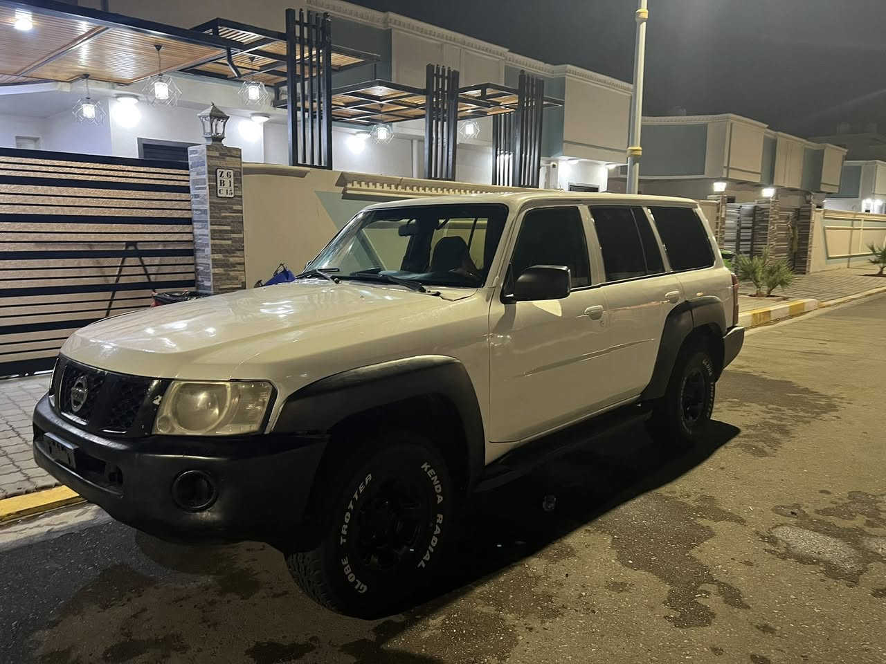 اللهم صلي على محمد وال محمد
نيسان باترول مزاد وزارة الداخليه 2008 اوراقها كامله ترقيم السياره عليك..... ترقيم السياره عليك 
السياره جاهزه من كلشي نقصها الطوافه والكيلو متر 
مكان السياره البصره / السعر قفل 65$
***********
