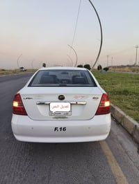 ليفان ٦٢٠ • مكينة وكير مكفولة • فتحة سقف
