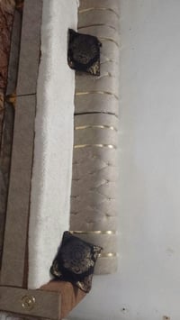 البيع. سعر. 300.لف.تصل. 07702345706