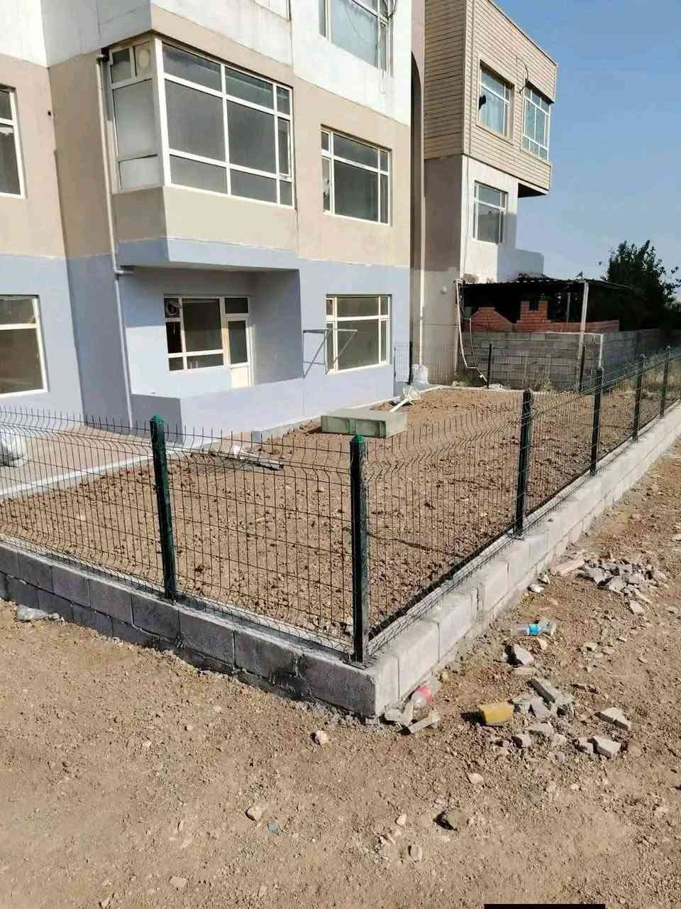 #شقة للبيع في #السليمانية طابق ارضي ***********
مجمع كوباني ستي سعر كلش #رخیص مناسب  
المساحة 110 متر مقابل #حديقه
يتكون / استقبال . مطبخ ومساعد . غرفتين نوم . وصحيات حدیقە کبیر  .

للمعلومات اكثر اتصل أو راسلنا واتساب ***********
