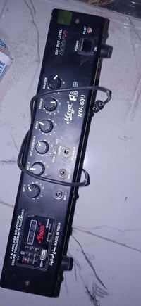 مكسر صوت • هندي