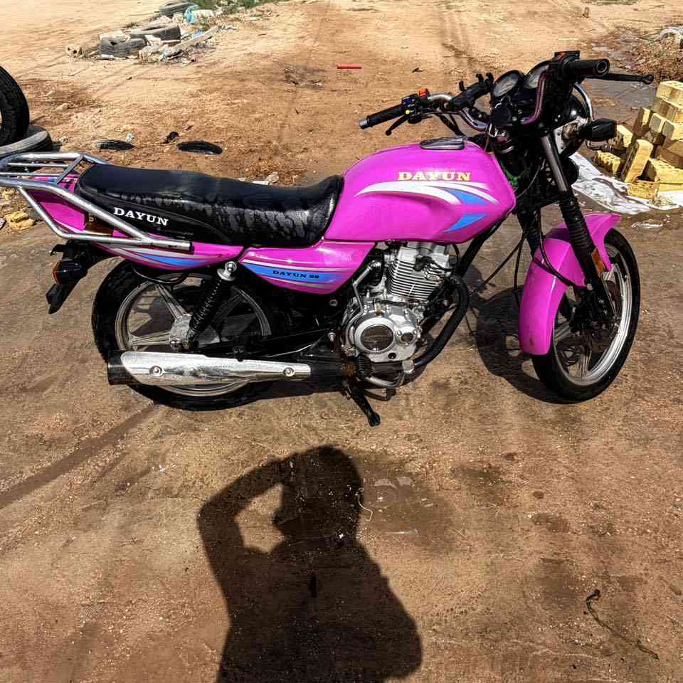 دراجه الي وان موديل 2023طلعت معرض قبل سنه أوراق أصوليه محرك مامفتوح كامله مكمله سعر مليون 750وبيها مجال حق جيه عنواني كربلاء 
رقم تواصل***********
