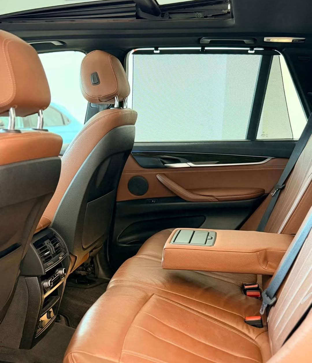 BMW X5
موديل 2017 
بدون دعم بدون صبخ 
ماشي 84 الف كيلو متر 
محرك 3.5  سته سلندر توين توربو 
شركة عروش فول فول 
رقم دهوك  رقم سنوية كلها جديد  تحويل ثاني يوم 
سعر سياره. 180 بيها مجال. بدون مراوس فقط ابيع 
٠٧٥١٨٣٤٦٥٤


**إذا كنت صاحب هذا الإعلان وتريد حذفه لأي سبب، رجاءا أرسل رسالة إلى الدعم الفني**