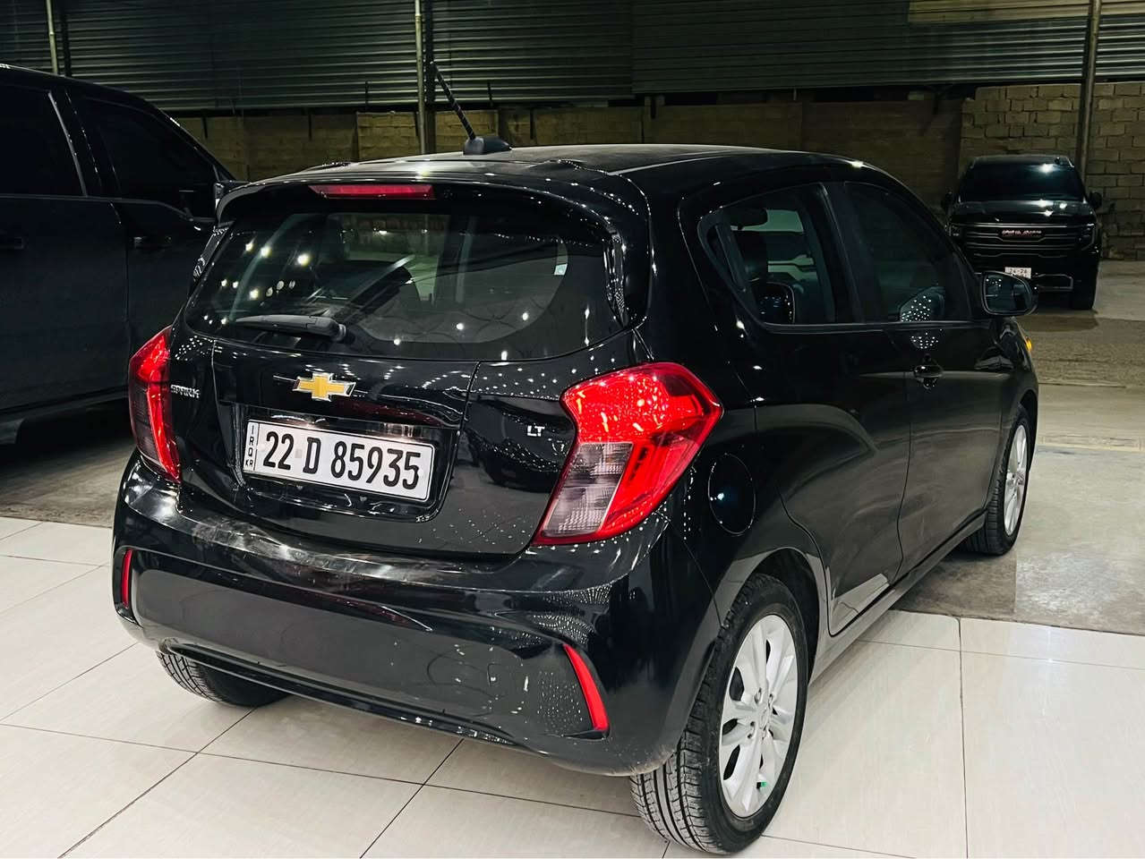 شۆفرلێت سپارک 2021
مۆسەفات LT فول
ویل لایت لێد چوار جام کارەبا 
شاشە کامیرە گێر مەکینە تحویل غرامە بەشەرت رەقەم و سەنەوی نویە تازە فعس و هەزەی بۆ کراوە چوار تایەی تازە بۆ بەستراوە دوو پارچەی سبوغە بێ ژۆرێ جاملغ دەرگە  سعری 88$ أربيل, العراق


**إذا كنت صاحب هذا الإعلان وتريد حذفه لأي سبب، رجاءا أرسل رسالة إلى الدعم الفني**