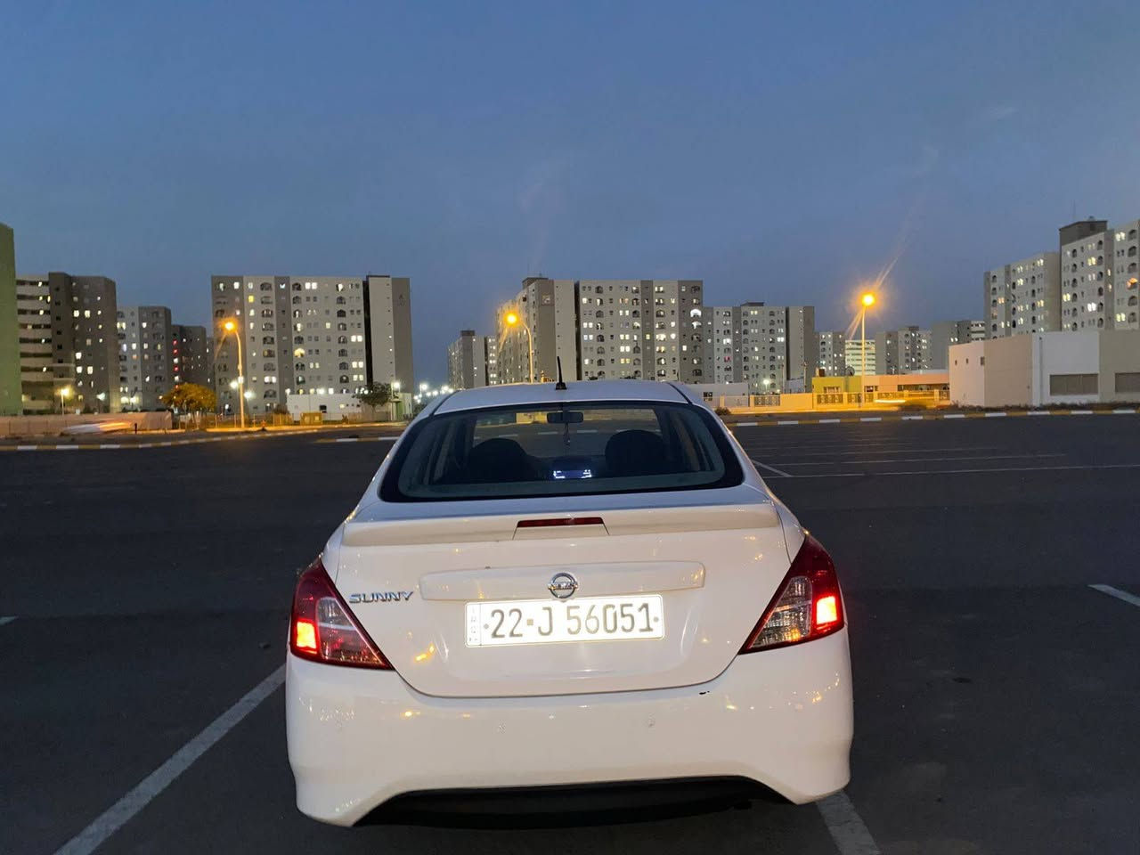 السلام عليكم
نيسان سني 2020 هندي بليته زركه رقم أربيل ماشيه 180 بيهه بارد قليل جاملغ والباقي كفاله ومسوي أدام كامله السعر 107 مكاني بسمايه 
***********
