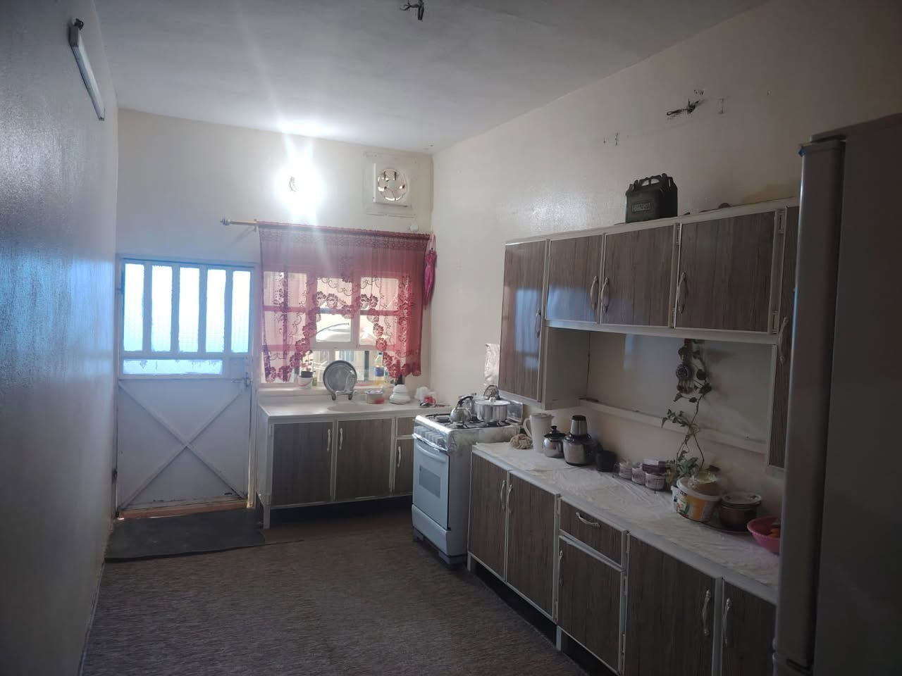🏘🏘بيت للبيع ديالى خانقين / اوباره فرع جامع رشيد باجلان تجاوز مقدم معاملة بالبلدية على قرار 320 
مساحة 170 متر طابق واحد 
1 غرفة نوم واستقبال وصالة داخلية ومطبخ ومجمع 
علماً البيت فول عادي بس نظيف 

السعر / 38 مليون بي مجال 

للأستفسار اكثر اتصال بالارقام فقط 
***********
***********
مكتب فريا موفق للعقار
