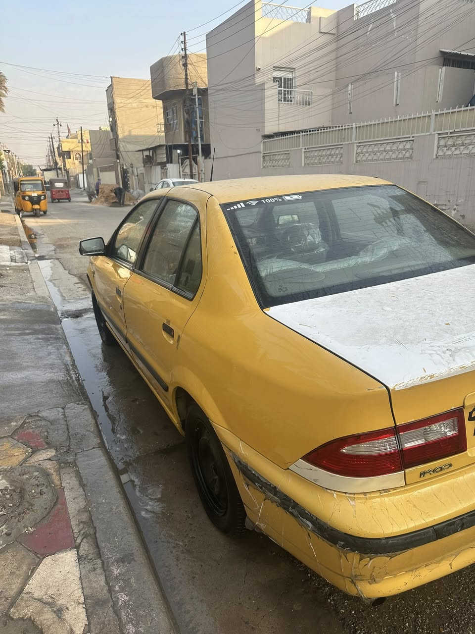 سمند ٢٠١٢ بس أصل ١٣ سياره مكفوله لا ضربه ًلا صبغ بأسمي رقم بغداد لايت منضومه زنون كاميرا خلفيه  تبريد شغال كير مكينه صدر تايرات كله جديد السعر ٤٤ للاستفسار الاتصال ***********
