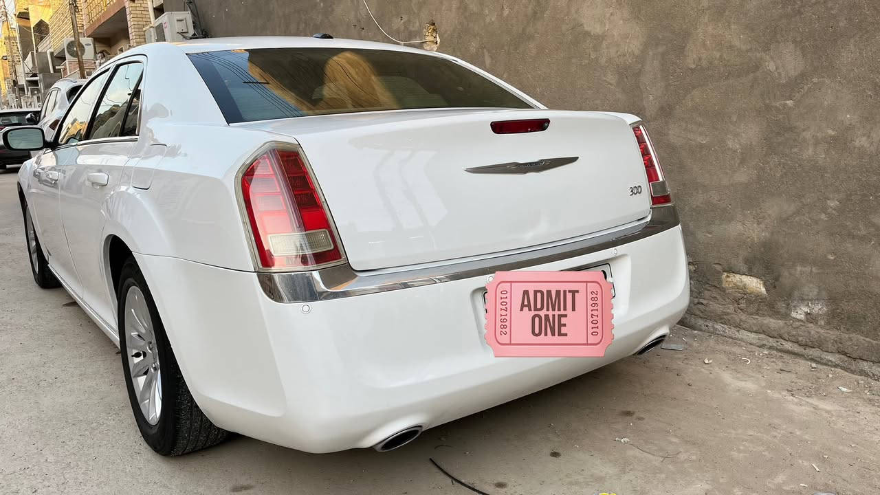 السلام عليكم
اوباما خليجي حاوية (2014 خليجي دخول سياحة)
 مكفولة كفالة عامة من الگصة والسرقة والعشائر 
دواخل عسلي گير ماوس مكينة 3600
تو ويل بدون نواقص حجر بيئة موجود دخول جديد
بيها أرقام شمالية شغل حلو 
السعر : 88 وبيها مجال قليل للشراي
للتواصل الأتصال بالرقم:

‏ ‭0773 350 3322‬
