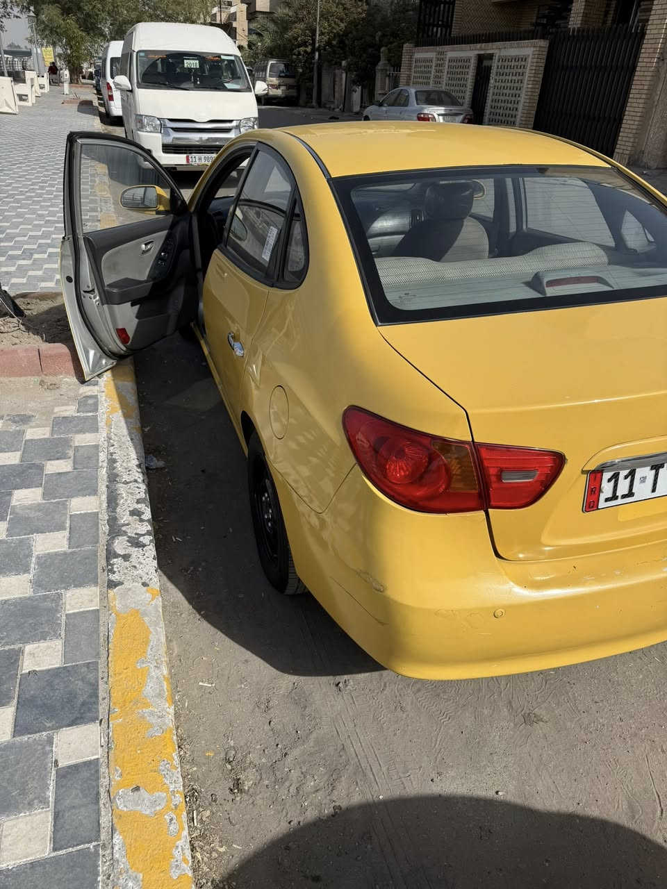 السلام عليكم الانترا وارد امريكي موديل 2008 كير محرك مكفول منظومه غاز حادثها صندوك مصفره هيئة وغرامات السعر 87 $ الاتصال ***********
