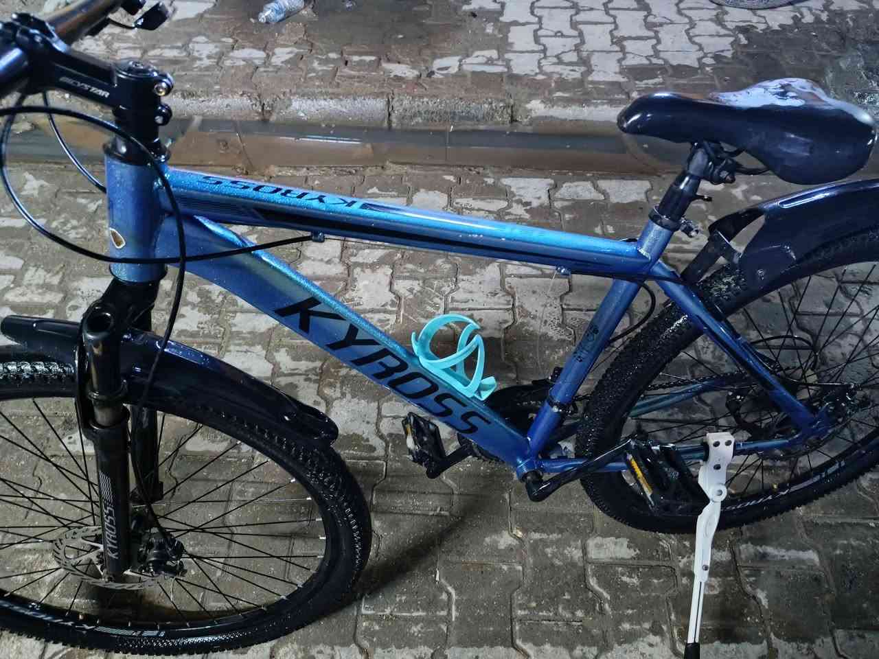 سلام عليكم شونك يابه دراجه هوائية لبيع بايسكل لون مميز أبو الشذه بايسكل بي عطل بس يرادله صجم مال التاير الخلفي بريكات امامي وخلفي كلش شغال السعر ٨٠ ***********
