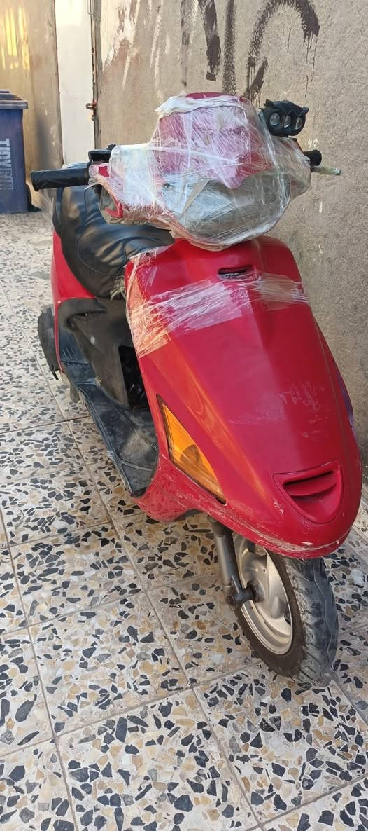 السلام عليكم دراجة فراشة للبيع محرك جديد مامفتوح عوزة ترتيبات للجمالية تواير جدد 300 مكان📍 سماوة الخضر


**إذا كنت صاحب هذا الإعلان وتريد حذفه لأي سبب، رجاءا أرسل رسالة إلى الدعم الفني**