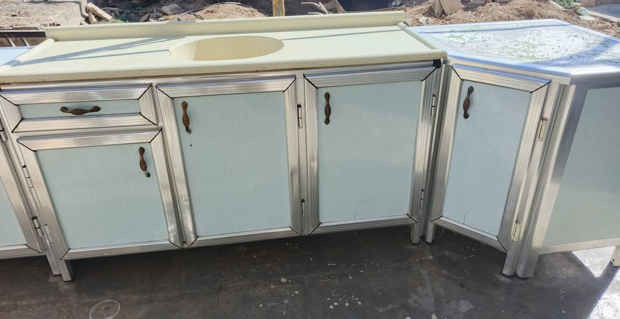 للبيع ***********
