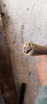كيبل كهربا • ٤×١٠ • ٩متر