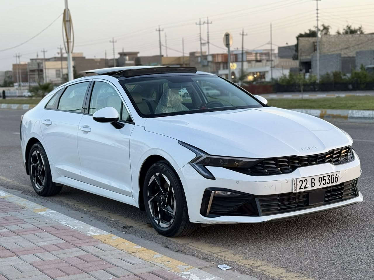 Kia K5 2024 خليحي
وكالة نم ضمان ٥ سنوات

فول مواصفات مكفوله عدا ملاحظتين بكد اصبعين 

ماشيه 19 الف كيلو استخدام قليل جدا وسعرها مناسب 

شراء مباشر من الشركه وباسمي شخصياً 

مكاني الفلوجه 

للاستفسار راسلني خاص او اتصل *********** / واتساب
