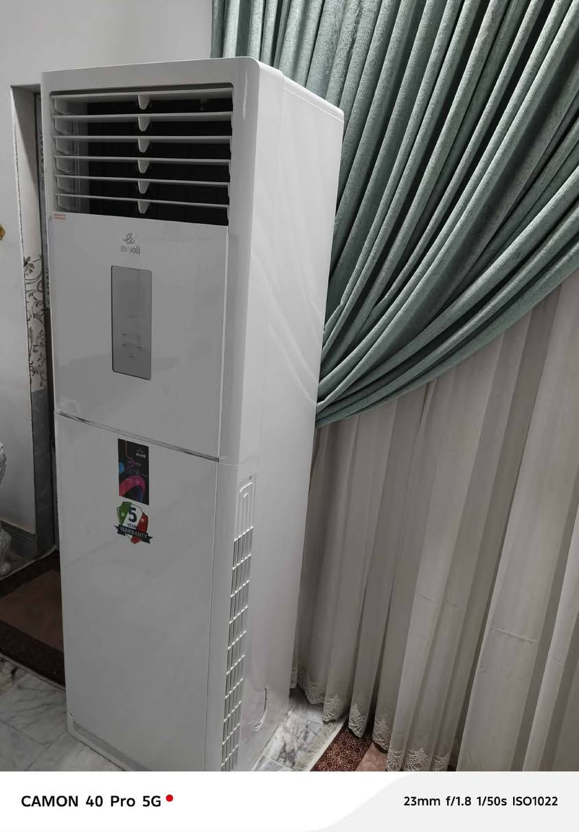 #مكلف_بالنشر
السلام عليكم اخوان عندي سبلت ٣طن كنتوري دبل مروحه نوع ايفولا الايطالي  بعده ممشتغل مجرد نصبته  يعني ممشتغل فقط منصوب شتريته ١٤٠٠ رايده ب٩٠٠
تجي تشوفه بعينك اوتجيب ابو مصلحه وياك هوه يجيكه
عنوان الجغيفي الثانيه ***********
