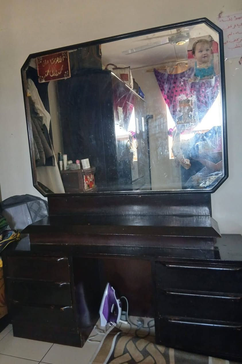 كنتور انتيكا صاج 60 مع نواعم غرفة انتيكا بدون كنتور 90 - - *********** مجمع800A
اني مكلف بالنشر موجود رقمهم بيه واتساب
