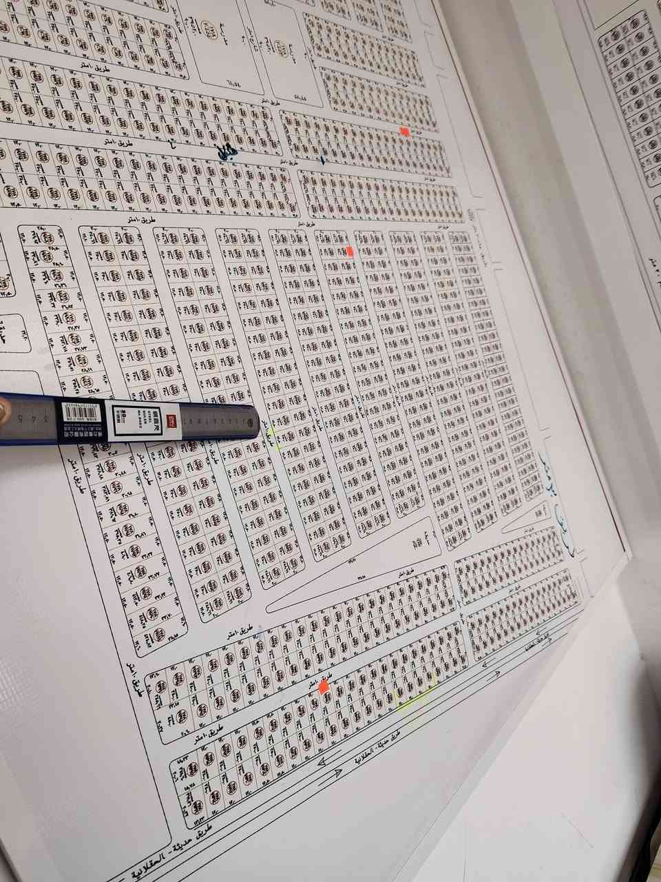 السلام عليكم
قطعتين أرض طبك للبيع طابو صرف في توزيع الشبكات
قرب مستشفى الجديده مساحة كل قطعة ٢٥٠ متر
رقم القطعه الأولى /19684
رقم القطعه الثانيه /19686
للاستفسار الاتصال على الرقم ***********
