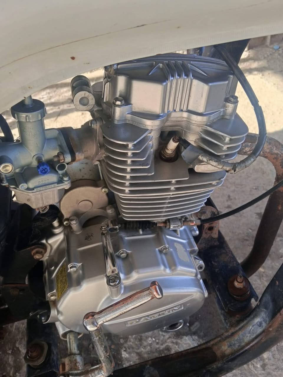 البيع مديل ٢٠محرك توي شاده هو كير كلك كلك سعره ٦٥٠وبيه مجال ***********
