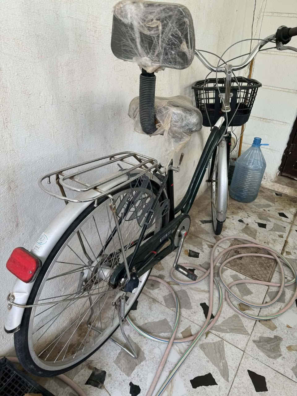 بايسكل بالة ياباني حاوية حجم ٢٧ كير دفن ٣نمر داينمو لايت بريكات امامي خلفي بدون اي نقص  بدون اي عيب سلة وكشن طبي سعرة ١١٠ مكاني كركوك


**إذا كنت صاحب هذا الإعلان وتريد حذفه لأي سبب، رجاءا أرسل رسالة إلى الدعم الفني**