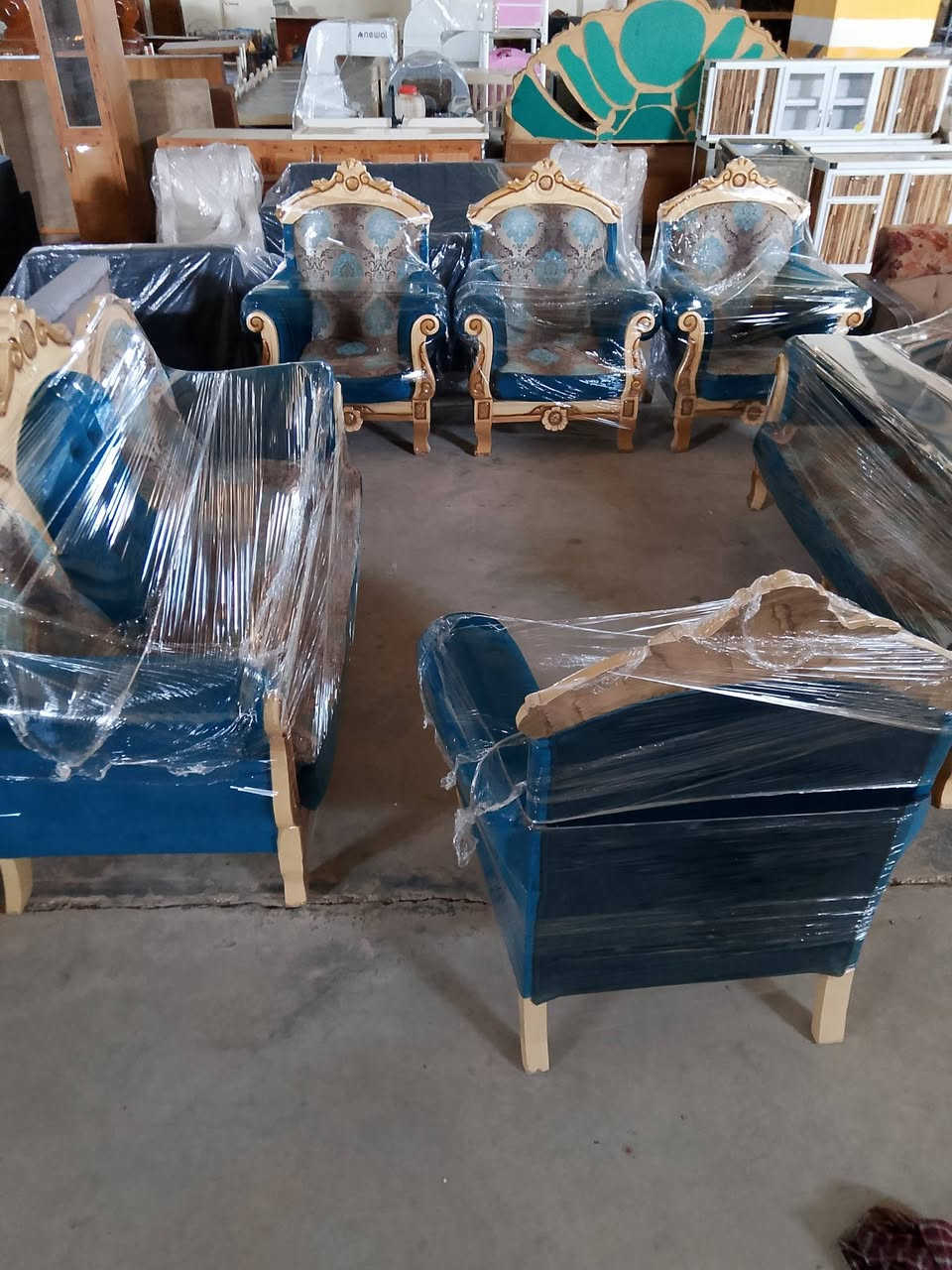 تخم البيع الشراي ينتصل ***********
المكان هبهب السعر 250
