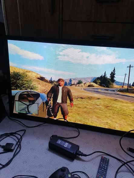 غراض للبيع بلازمه و اتاري وحاسبة ومسجل مدينة الصدر هاتف ***********
