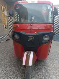 تكتك للبيع موديل2017 شهر 11 تيك توك جاهزه سعر 2700 وبيها مجال سكان بغد...