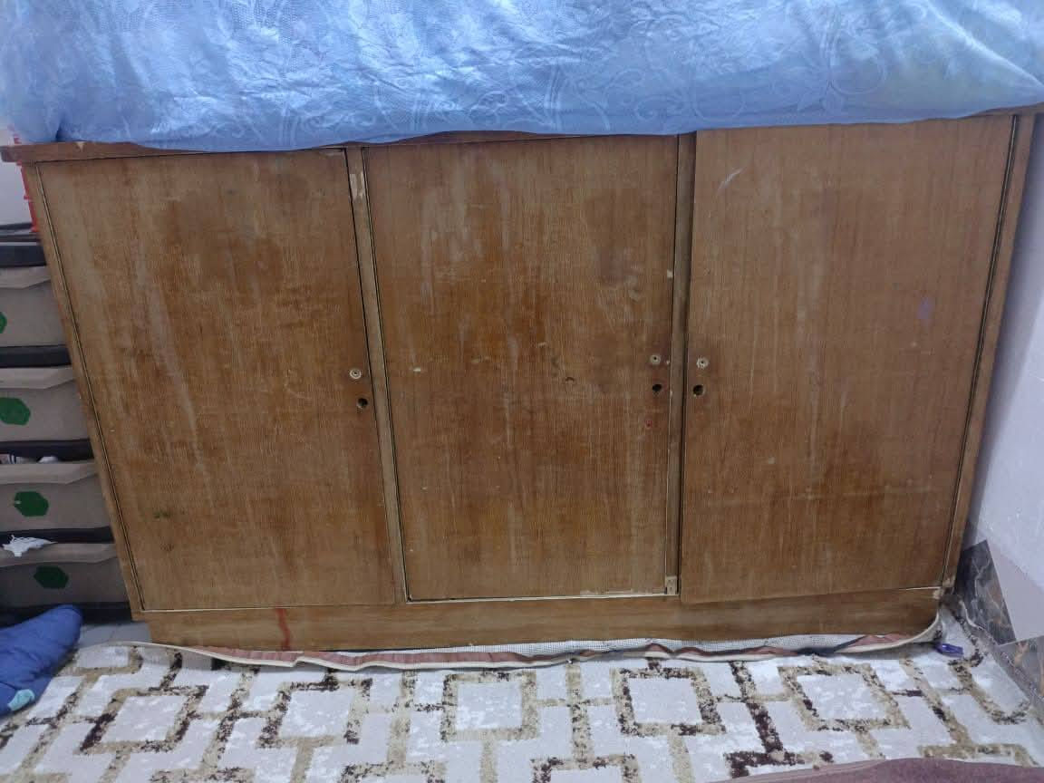 السلام عليكم اخوان ميوزة نضد واحد ابو ستة واحد ابو ثلاثة نضييفات ومناسبات مكاني رميثة مكلف بلنشر يريدهن يتصل علية ***********
