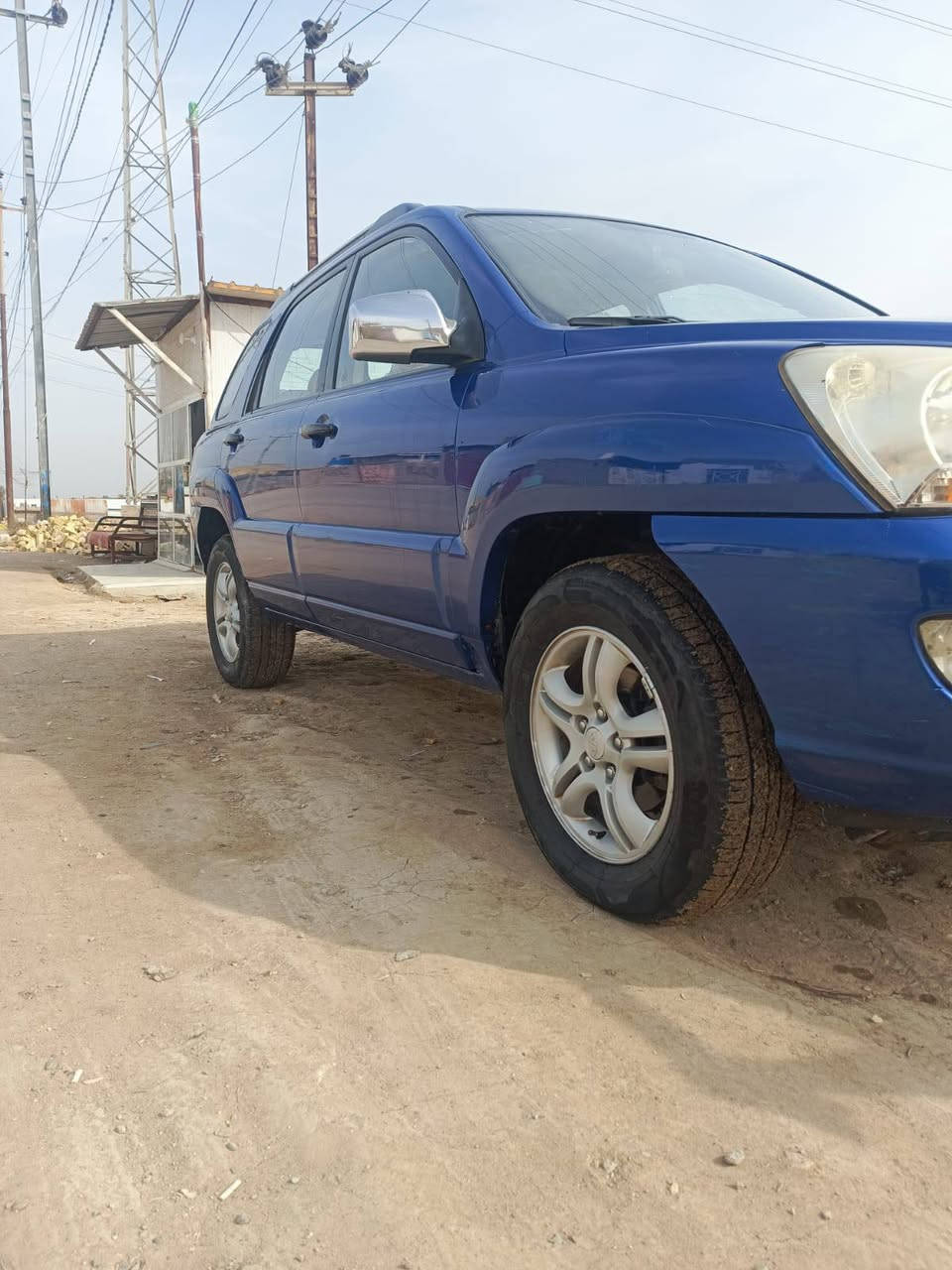 سلام عليكم سبورتج للبيع موديل 2008 محرك بلاد مامفتوح ماشيه 170  السعر 100 وبيه مجال عنوان ناصريه كرمه بني سعيد ***********
