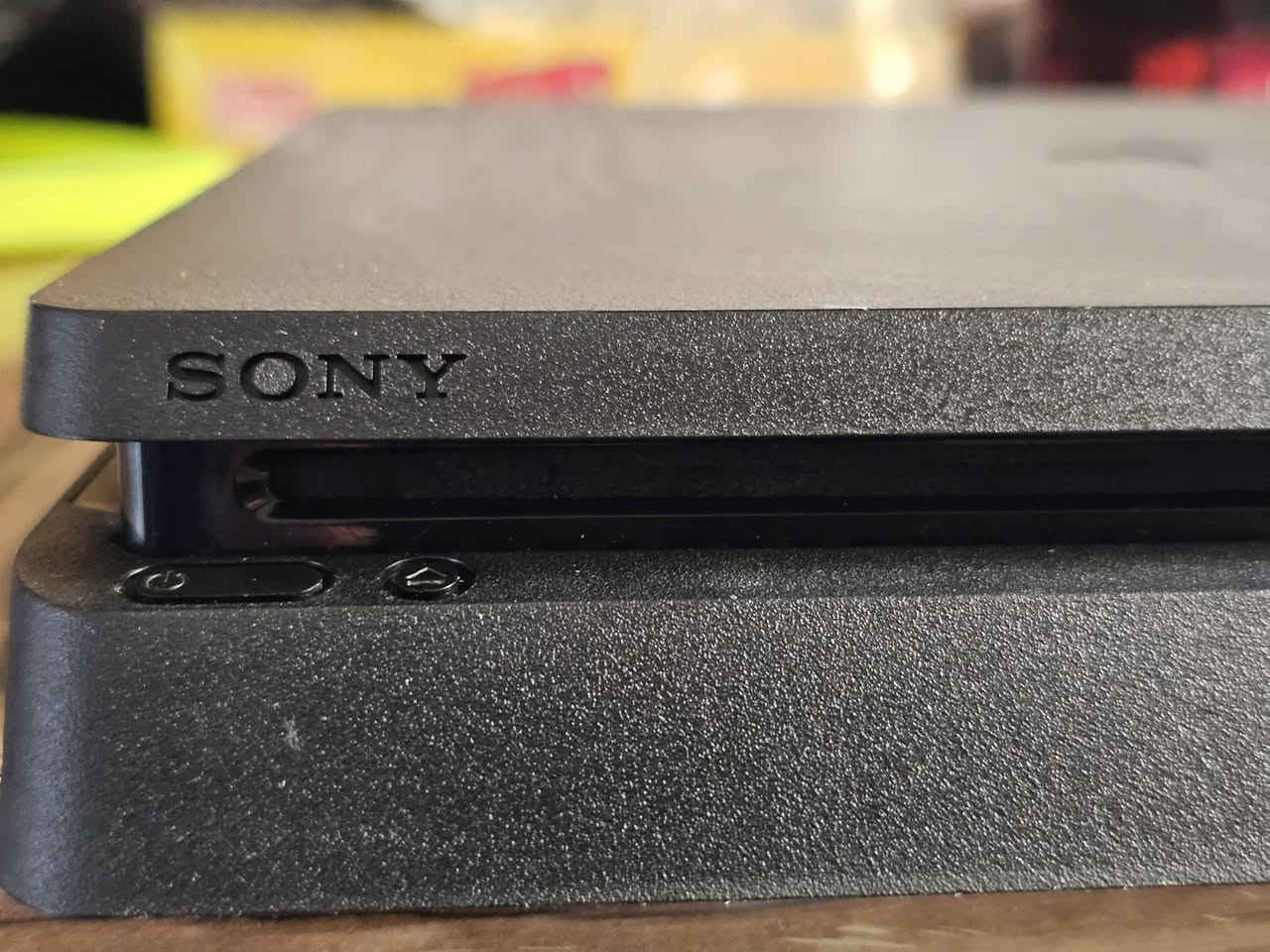 🎮 للبيع بلايستيشن 4 مهكر - نظيف جدًا 🎮 الجهاز نظيف جدًا وغير مفتوح أو مفكوك، وأصحاب الخبرة يعرفون ذلك من خلال البلاستك والحالة الظاهرة في الصور.
🎮 للبيع بلايستيشن 4 مهكر - نظيف جدًا 🎮 الجهاز نظيف جدًا وغير مفتوح أو مفكوك، وأصحاب الخبرة يعرفون ذلك من خلال البلاستك والحالة الظاهرة في الصور.🎮 للبيع بلايستيشن 4 مهكر - نظيف جدًا 🎮 الجهاز نظيف جدًا وغير مفتوح أو مفكوك، وأصحاب الخبرة يعرفون ذلك من خلال البلاستك والحالة الظاهرة في الصور.

💰 السعر: 300,000 دينار عراقي

✅ المواصفات:
🔹 نظام 12.50
🔹 تشغيل الهاك بكبسة زر خلال 5 ثوانٍ فقط
🔹 نسخة أبو القرص (يشغل الأقراص)
🔹 هارد 500 جيجابايت
🔹 يحتوي على ألعاب
🔹 جوستك أصلي عدد 1
🔹 جوستك تجاري عدد 1
🔹

📍 الموقع: بغداد - باب المعظم

📞 للاستفسار والاتصال:
***********

⚠️ البيع للجادين فقط، والفحص عند الاستلام.
