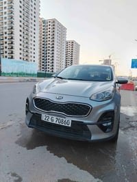 سبورتج 2020 وارد امريكي حادثهة موضح بالصورة بس بارد بدون صبغ بدون ايرب...